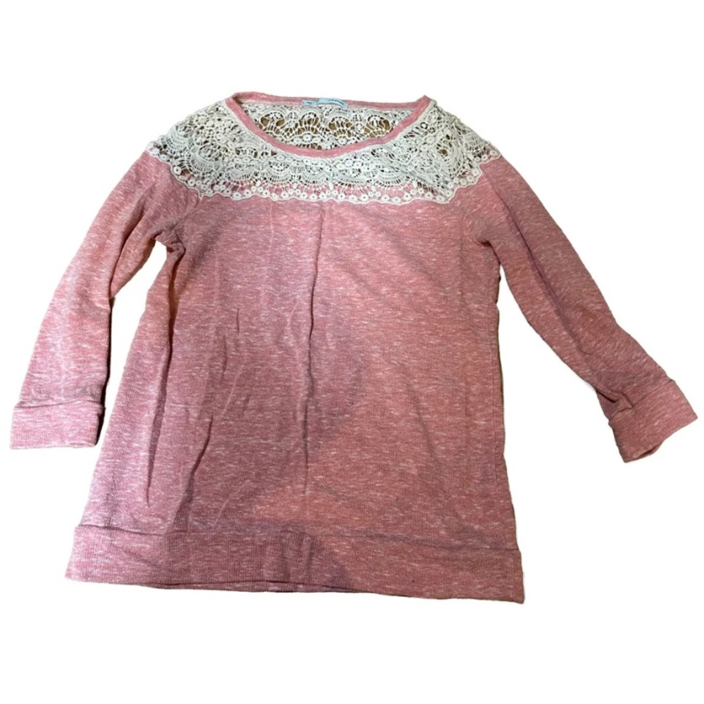 Size large Maurice’s shirt